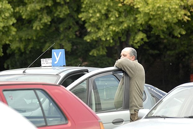 Предлагат нови изпити за пътните нарушители