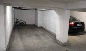 Гаражът в София на цената на апартамент, цакате умопомрачителна пачка