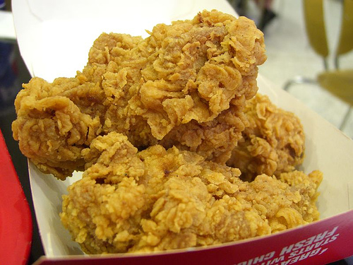KFC ще плати 8 милиона на натровено момиче 