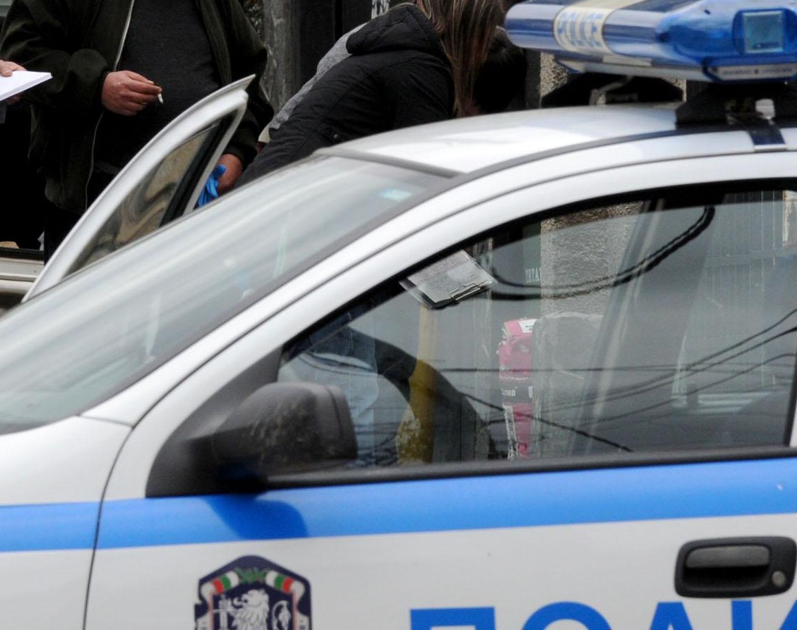 След боричкане психопат бутнал жената от балкона в София