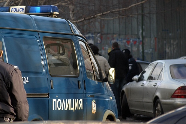 Взриви се мандра в Дряново 