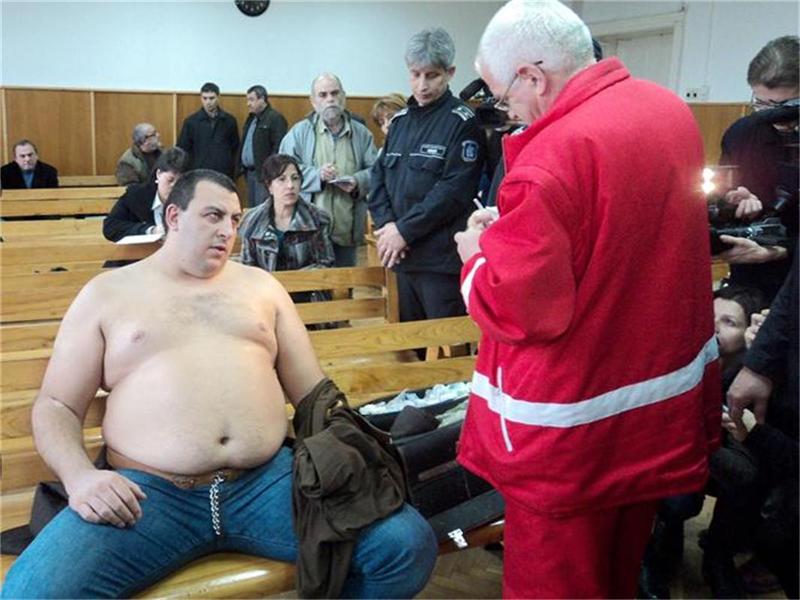 Шофьорът на Сумиста му дал плик с 60 бона