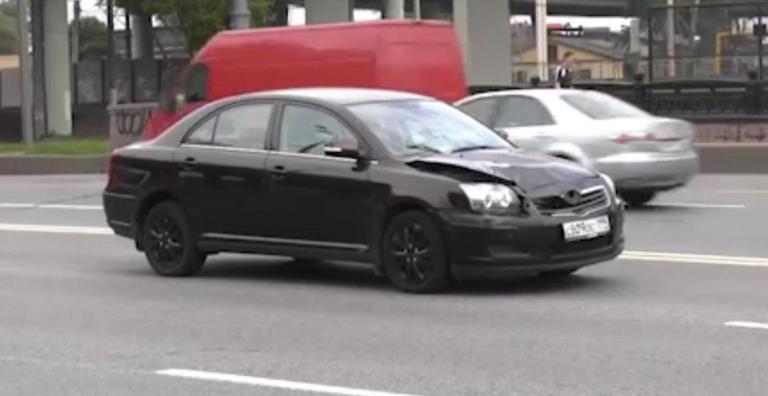 Агент на тайни служби скочи от мост, за да се самоубие (ВИДЕО)