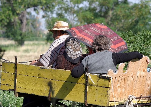 Евросредства превръщат граждани в селяни 