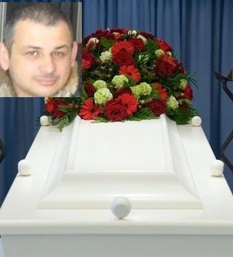 Погребаха застреляния Васил Донев като абитуриент - в бял ковчег