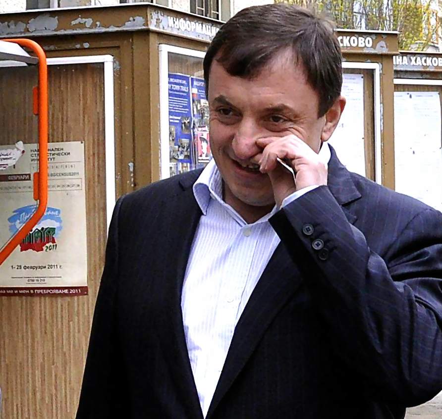 Любовницата на Алексей Петров къта близо 100 милиона!  