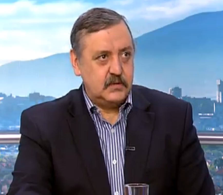 Проф. Тодор Кантарджиев каза как да спасим децата си от страшната зараза, която върлува в Европа