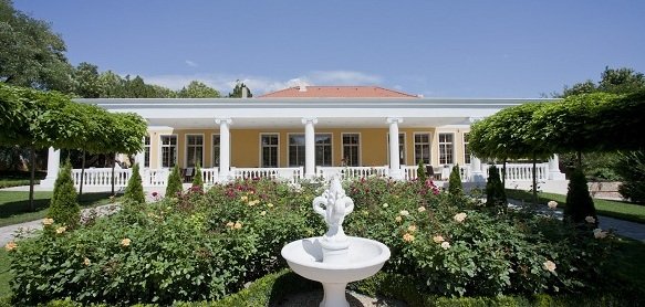  Собственикът на "Вила Марциана" остава в ареста