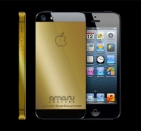 Златен iPhone 5 за $ 5800 пуснаха във Великобритания
