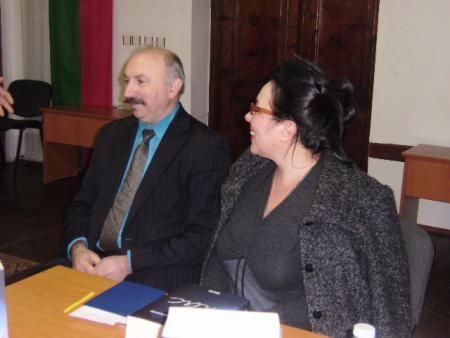 Еротичната даскалица преподавала безплатно в Босилеград
