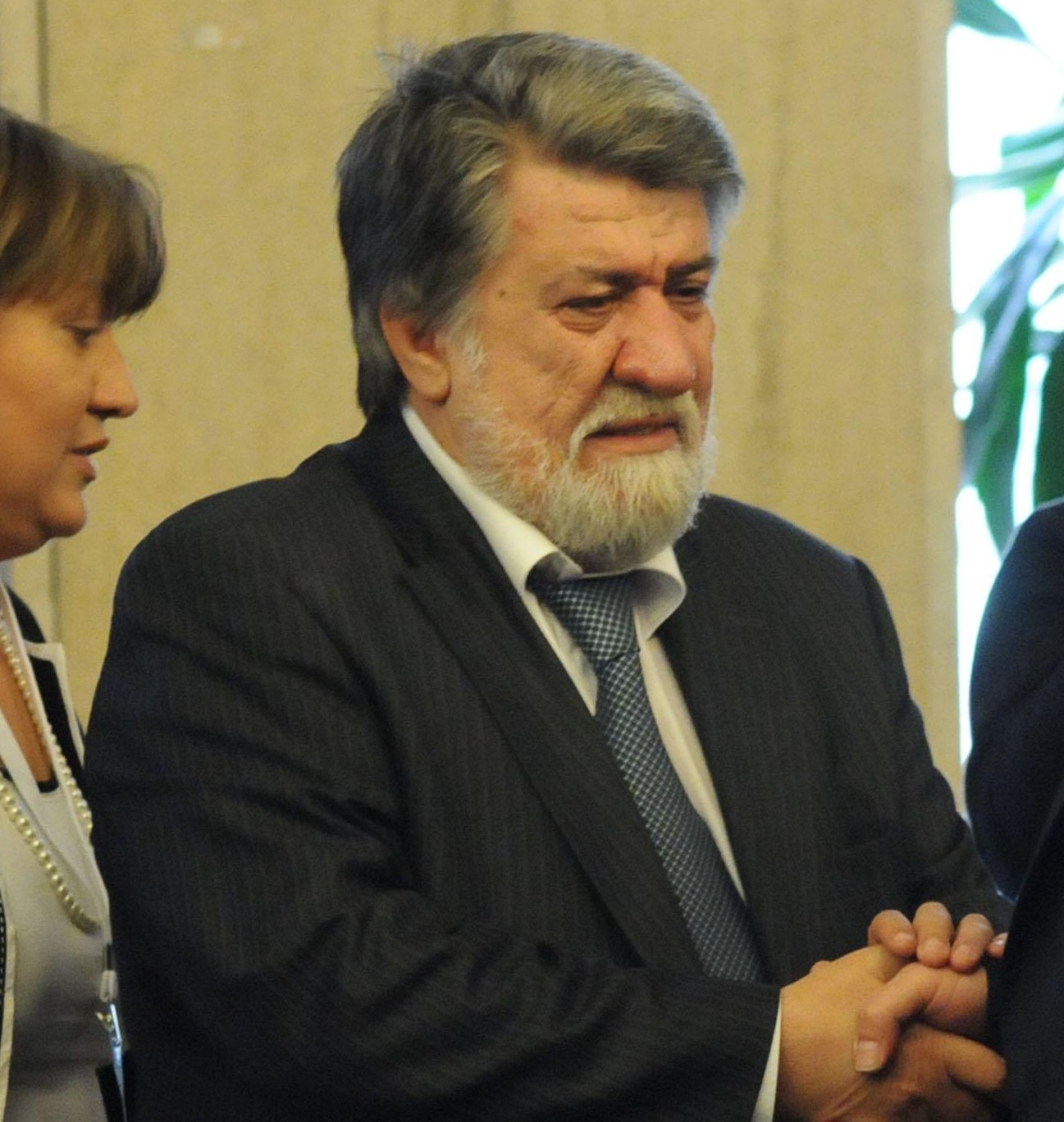 Вежди Рашидов: Лили Павлова дава парите, аз правя театри и музеи