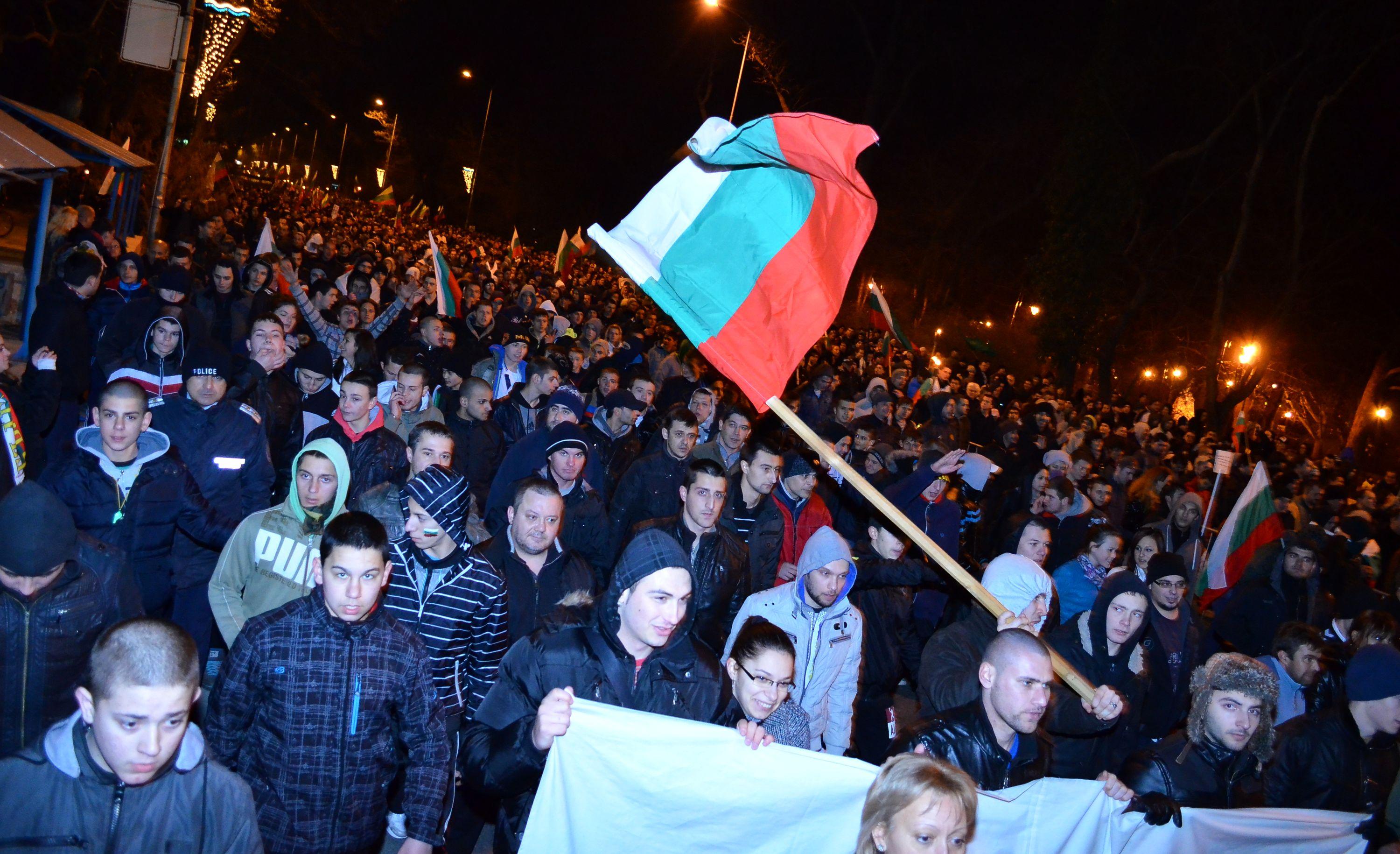 Варненци: Политиците няма да яхнат протестите