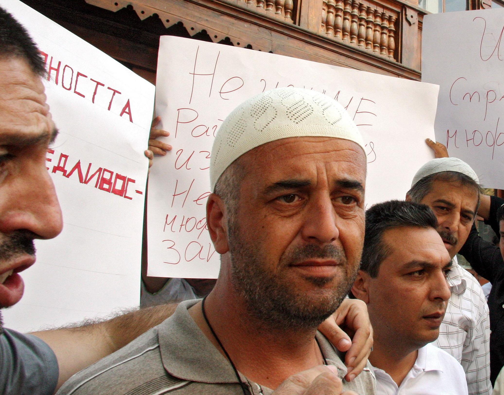 И мюсюлманите въстанаха срещу сметките за ток 