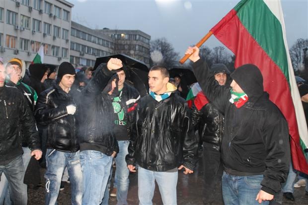 Водачите на протестите се събират в Сливен