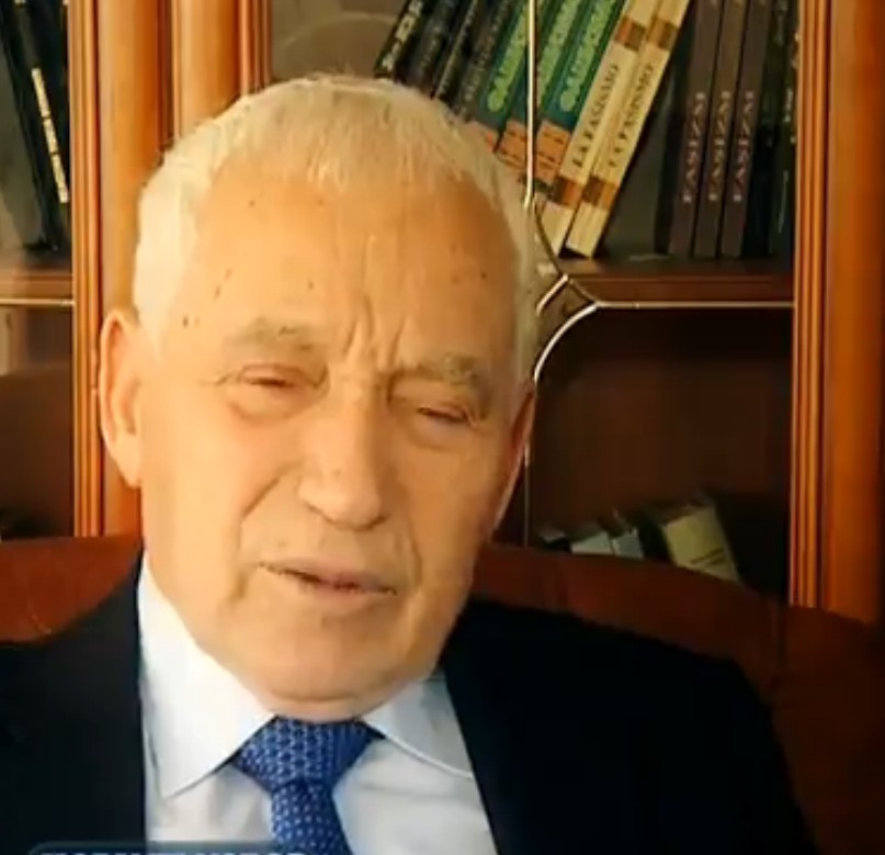Желю Желев: Политиците се страхуват от служебно правителство