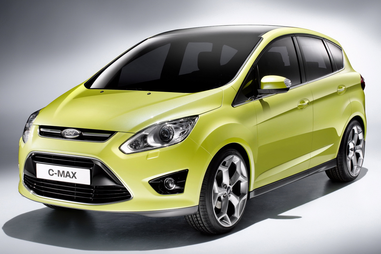 DEKRA обяви “Форд” C-MAX за Автомобил на годината