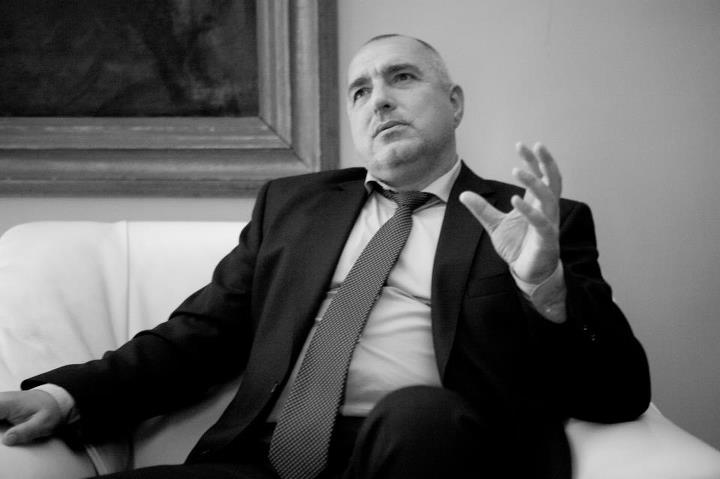 Две седмици преди Борисов да подаде оставка: Аз дядо комунист нямам