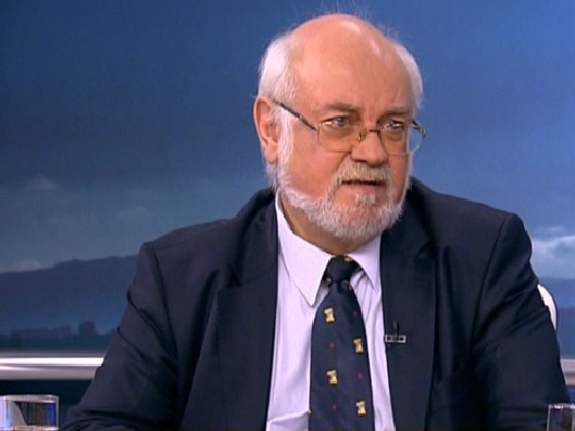 Тренчев: Свалянето на цената на тока не решава проблемите в енергетиката
