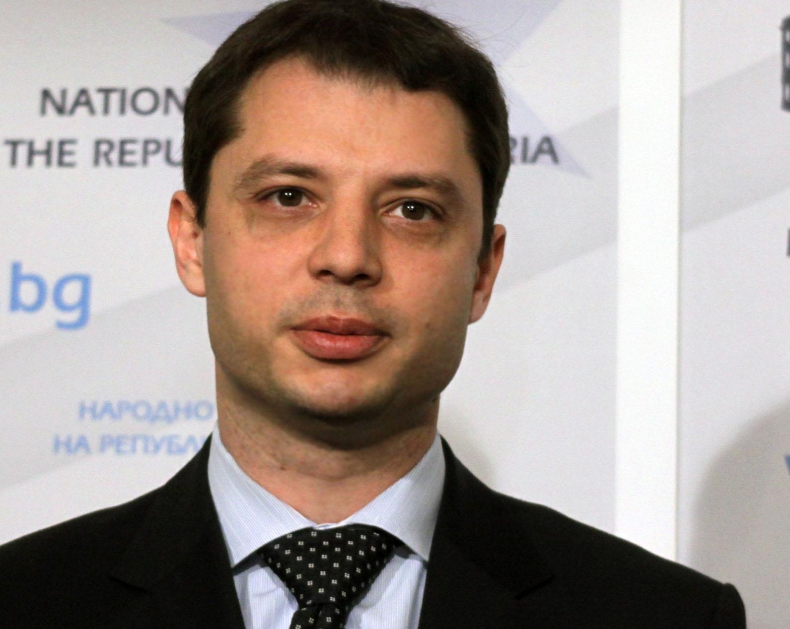 Делян Добрев пое вината за ДКЕВР