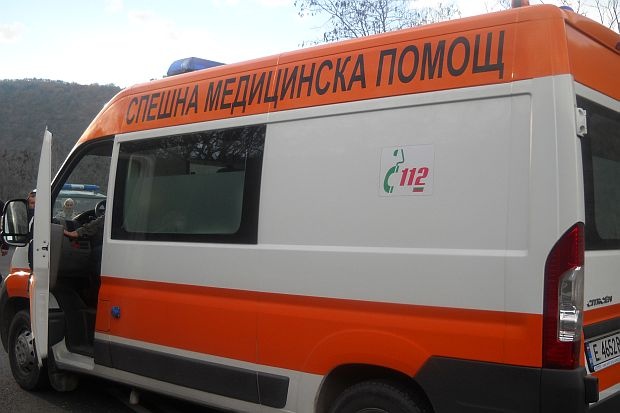 Прегазиха човек на бул. "Шипченски проход" в София