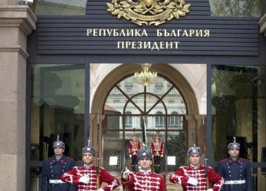Президентът атакува в КС част от закона за Черноморското крайбрежие