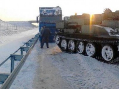 Пуснаха танковете в Унгария