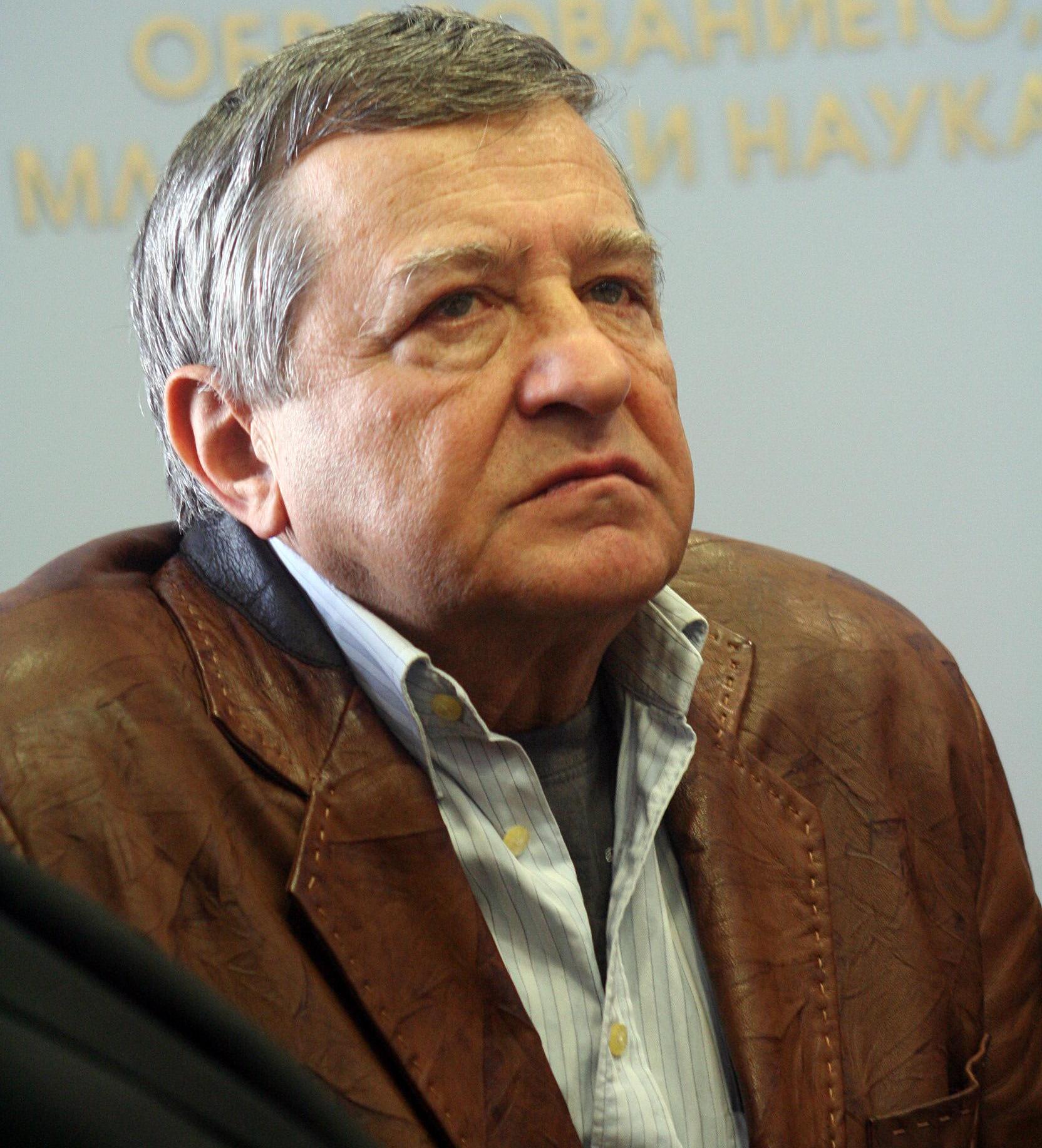 Боян Биолчев: Отказах да съм министър, за да спася писателя