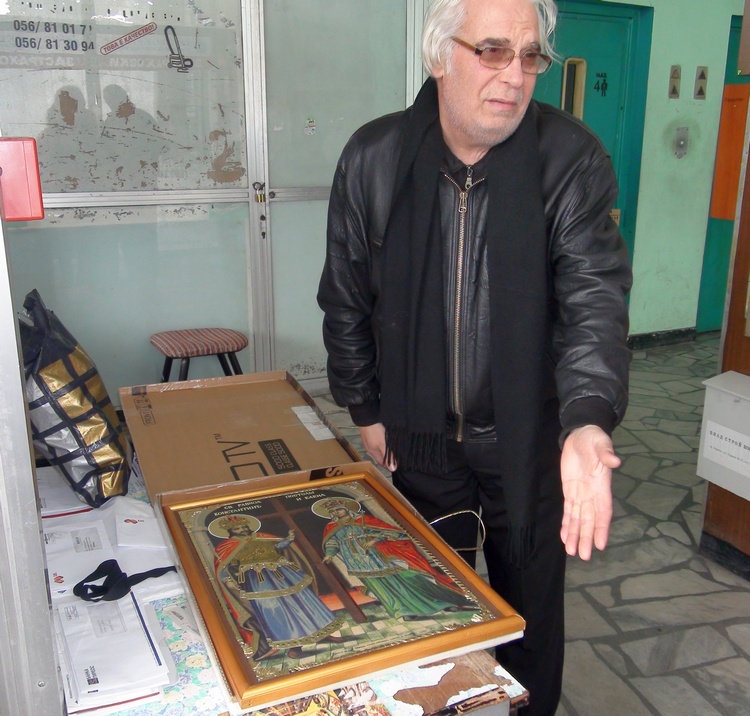 Бащата на Черната Златка й подари икона на Дева Мария