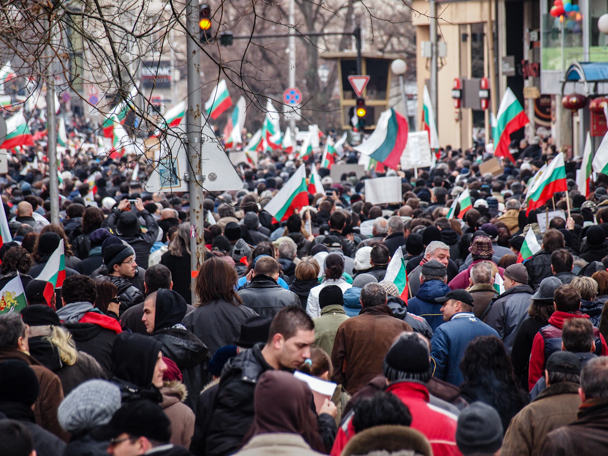 Протестиращите правят партии за изборите, днес препитват лидерите 