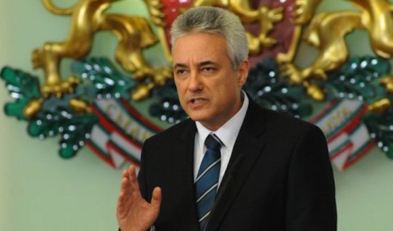 Премиерът Райков ще проверява ситуацията около проф. Михаил Константинов 