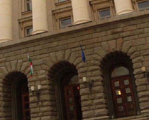 Крайният срок за регистрация за изборите е 18.00 ч. на 27 март  