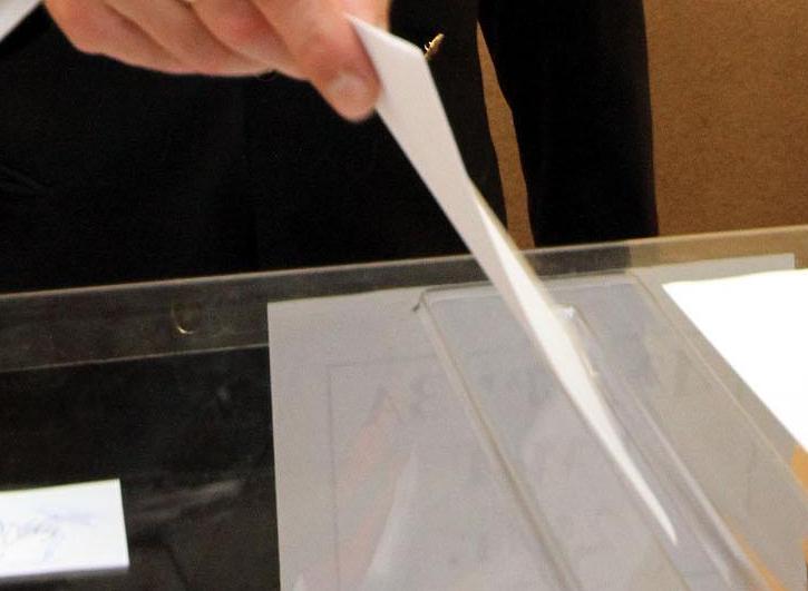 Изпреварващо в БЛИЦ: Социологически шок обръща предизборните везни