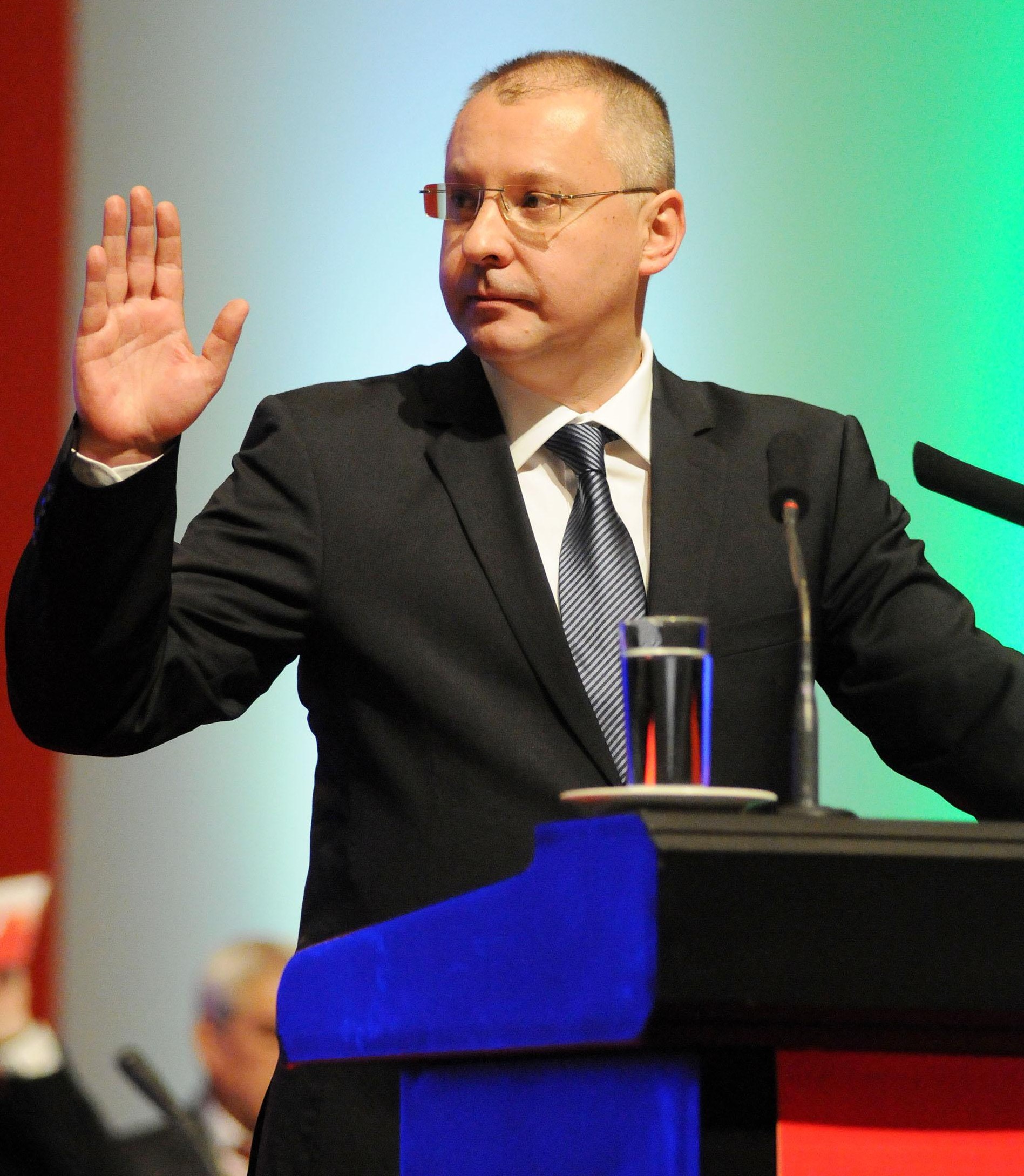 Станишев: ГЕРБ опустоши енергетиката 