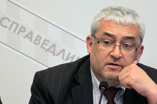 РЗС: Синдикатите защитават монополите и олигарсите