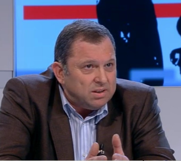 Полковник о.р. Ивайло Лозанов: Охраната трябваше да стреля по атентатора Октай Енимехмедов