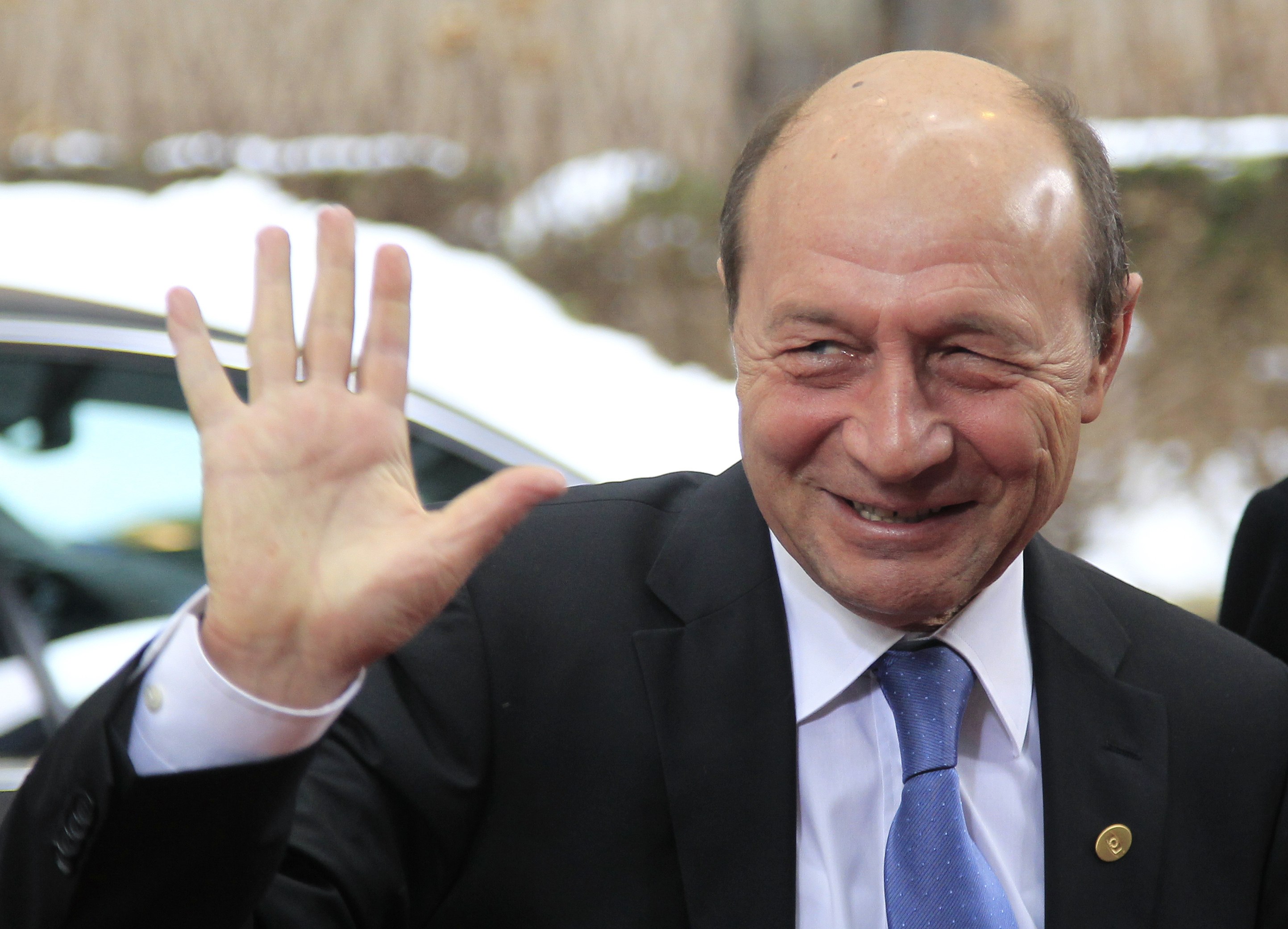 Румънският президент Бъсеску предизвика катастрофа