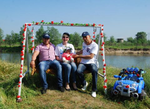 Петя Раева празнува с мюсюлмани и християни "Хъдерлез"