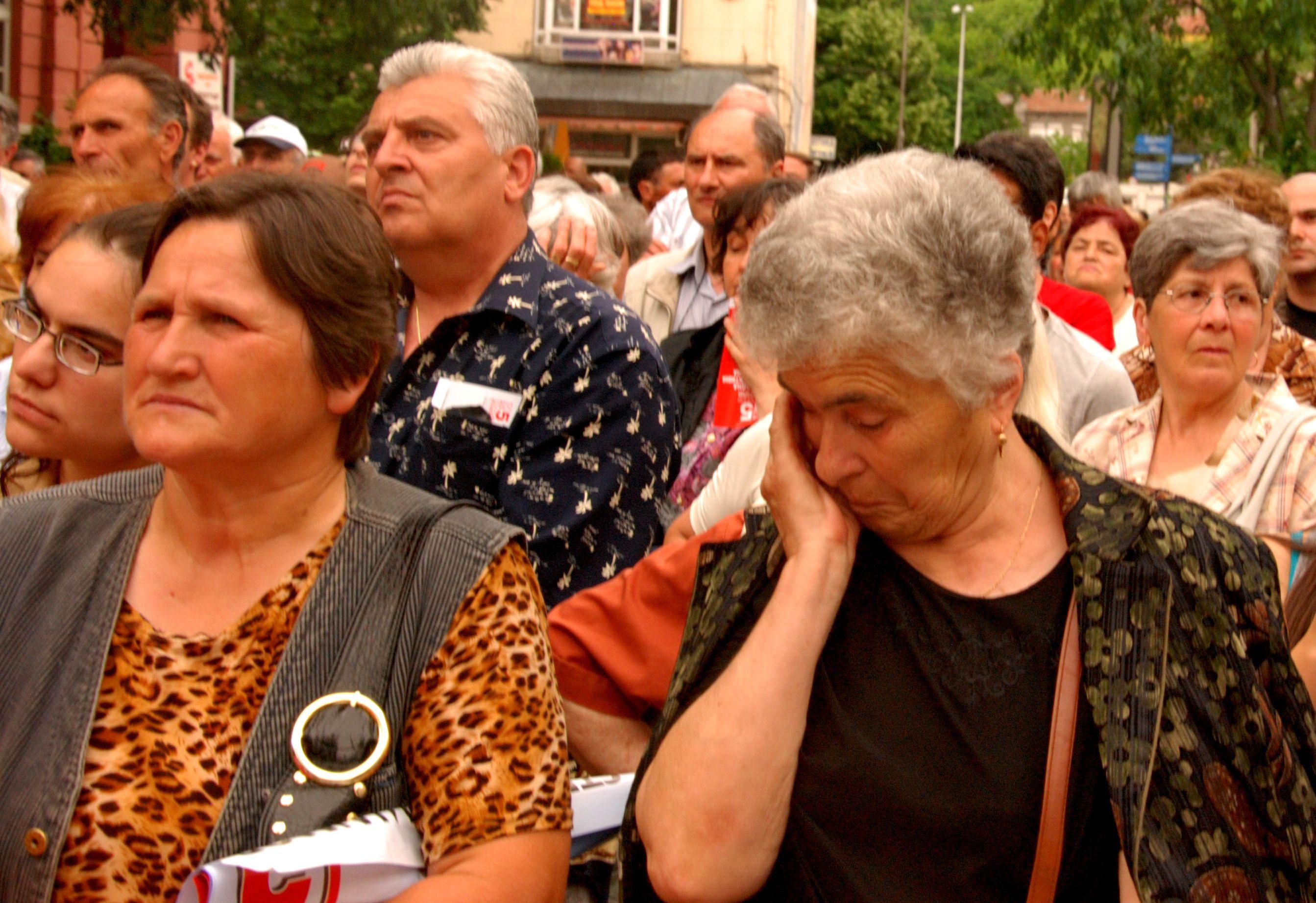 Ламбо просълзи плевенчанки с думи за бъдещето на младите 