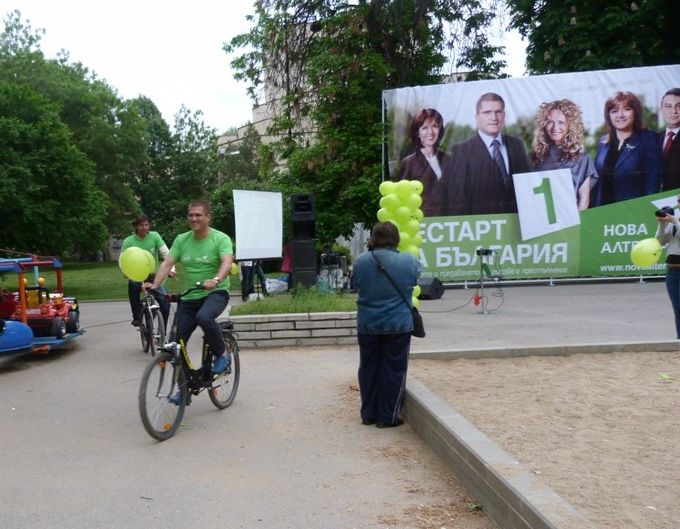 Николай Цонев към избирателите: Вие назначавате политиците в парламента, вие ги сваляте