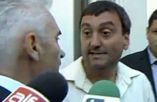 Тео Ангелов в стрес, изпращат го в стационар заради психични травми от Сидеров 