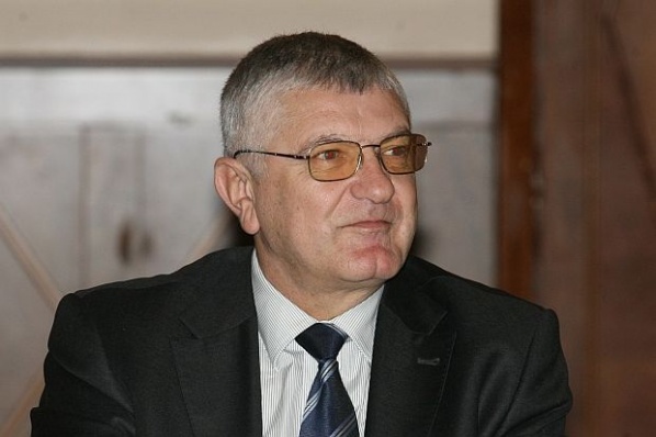 Петър Кънев: Големият проблем е замръзналото потребление