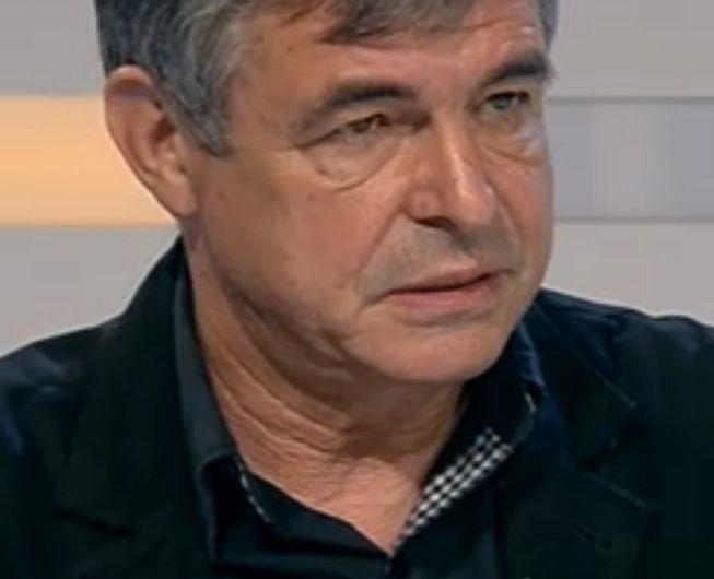 Софиянски: Орешарски може да свали напрежението, като разпише оставка от 1 май 2014 година