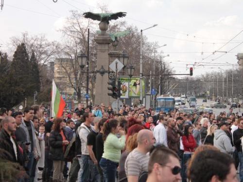 Орлов мост вече е блокиран