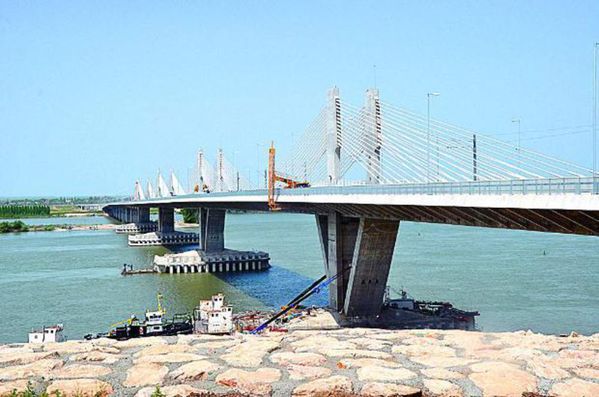 Дунав мост 2 се запуши 