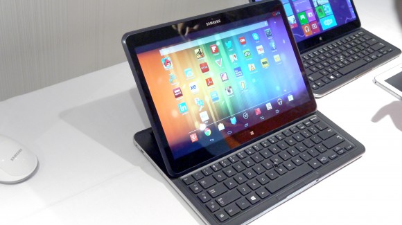 Samsung пуска хибрида ATIV Q