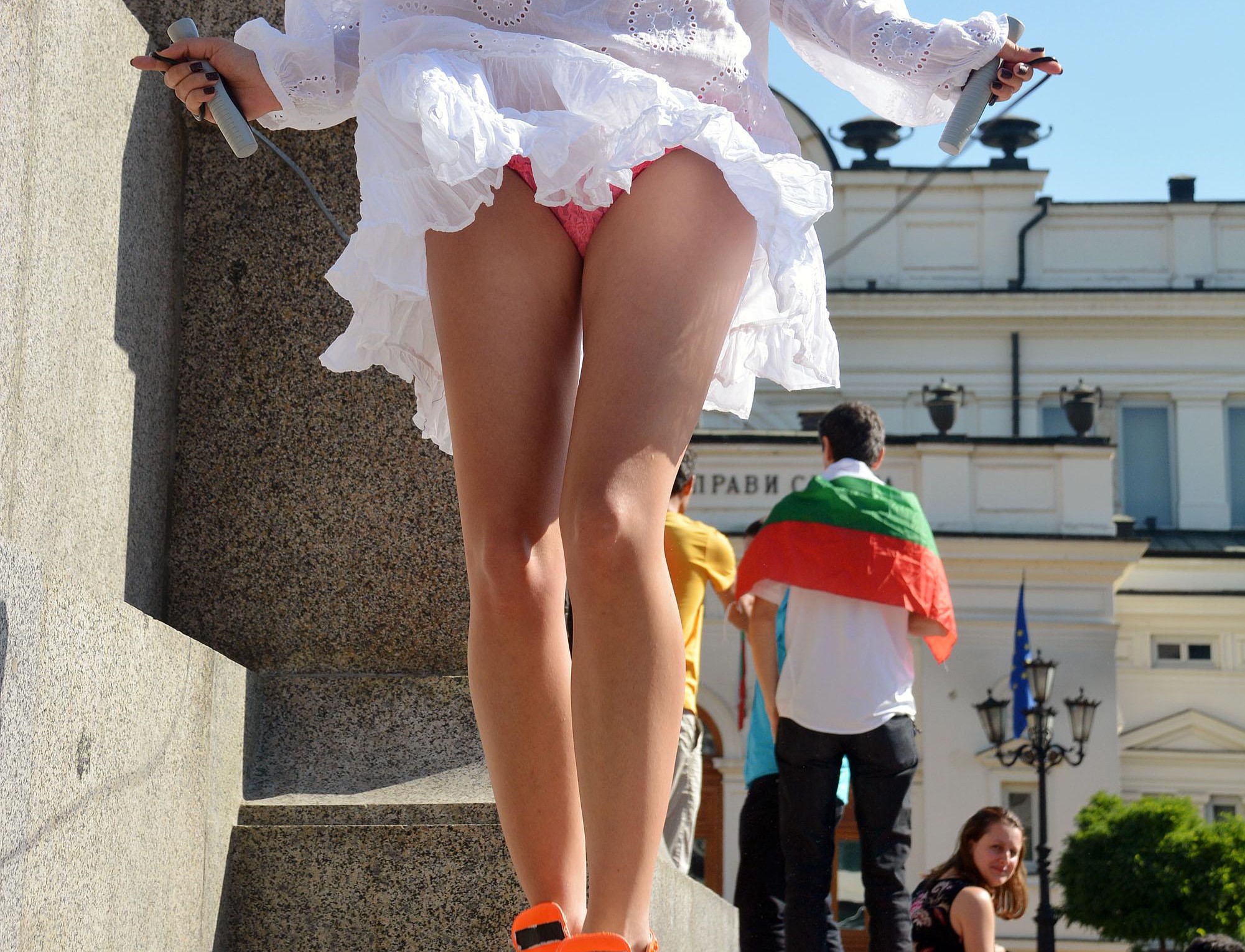 Калина Паскалева екзалтира протеста с XXL шоу