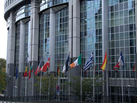 В ЕС умуват за връщането на визите