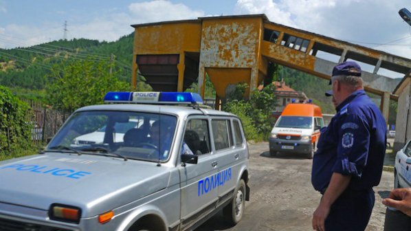 Обявиха тридневен траур за миньорите