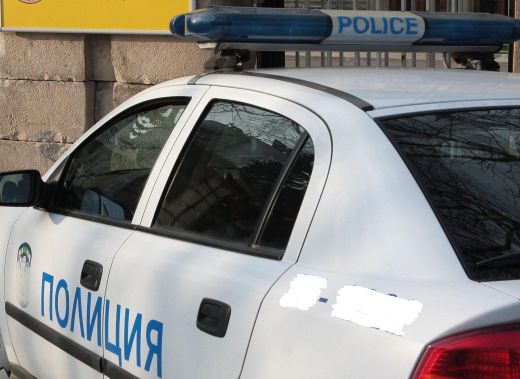 Циганска тумба нападна лекари