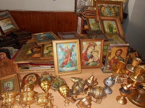 Шокиращ обир: Българин изтараши цяла църква в Гърция